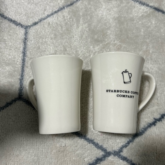 Set of 2 Starbucks Coffee Company White Mugs ☕ | Classic Logo / 2006 / Yellow - Picture 5 of 8